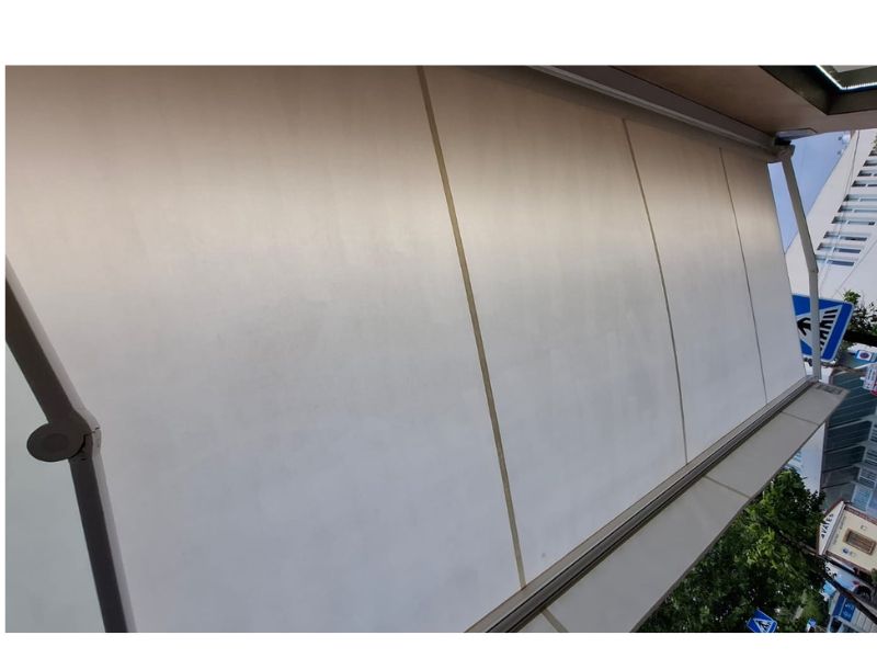 Toldo exterior limpio